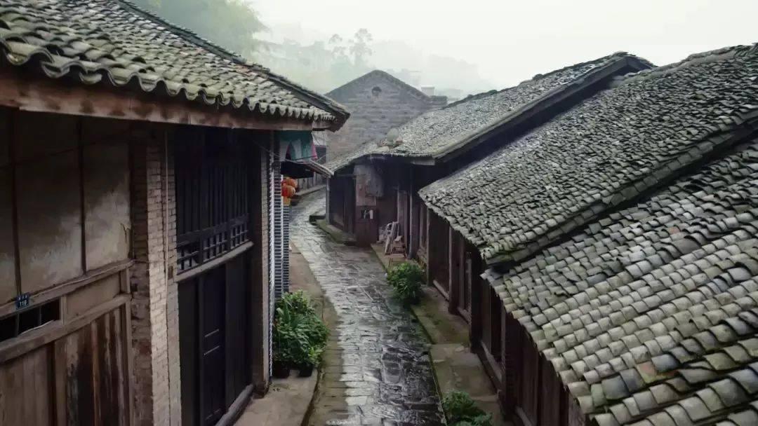 泰国大洞逃生